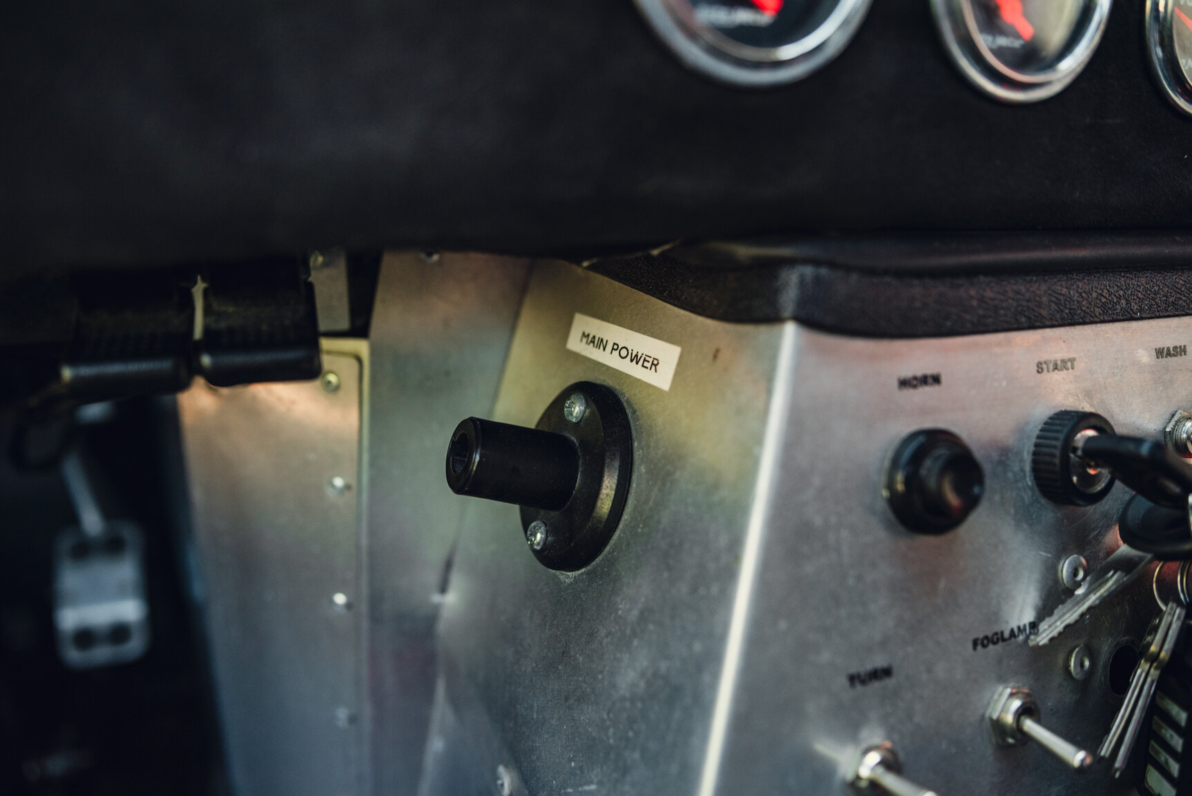 Interior image of 2006 Factory Five Daytona Coupe