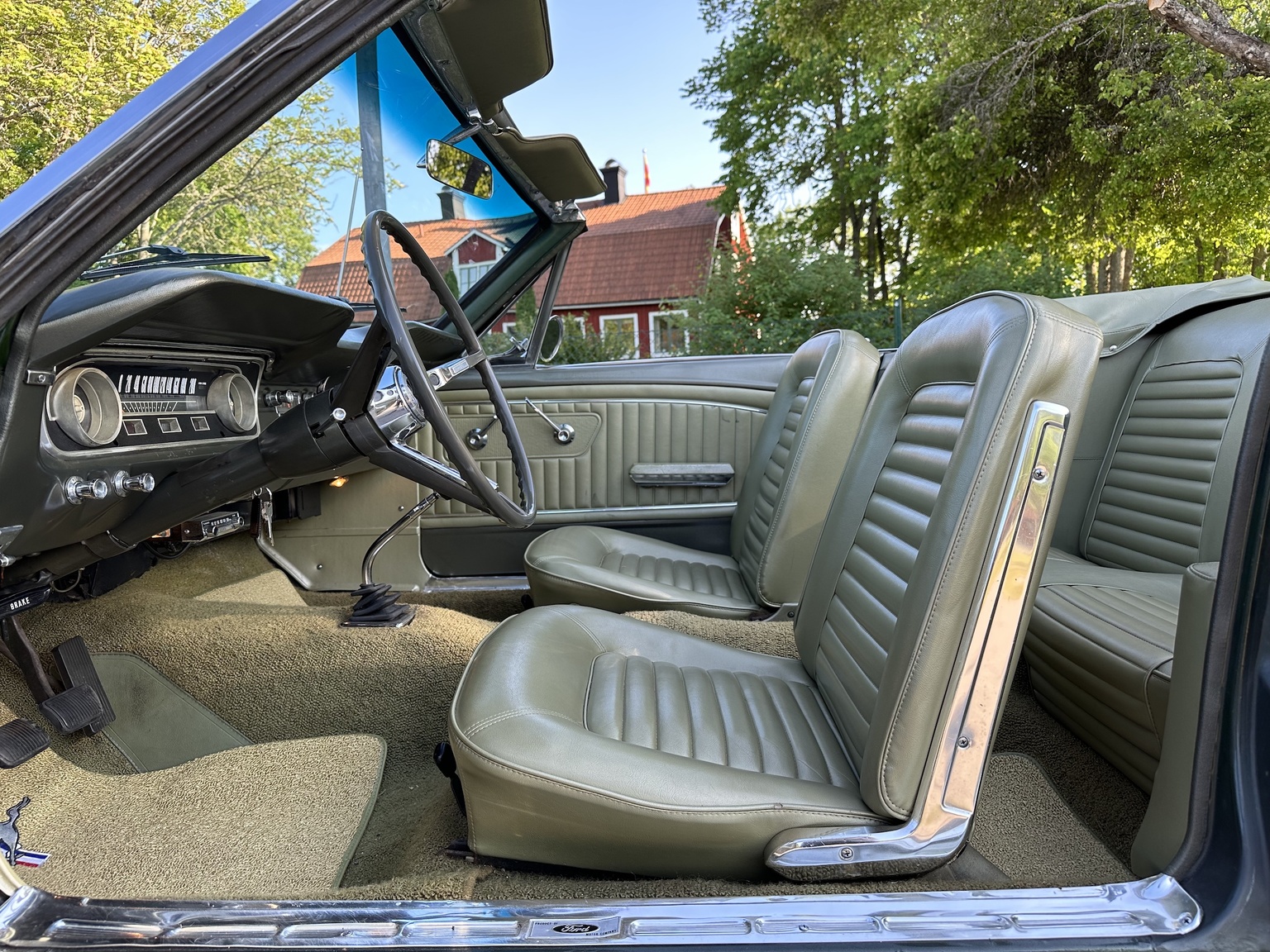 Interiörbild 1965 Ford Mustang 289 Cabriolet