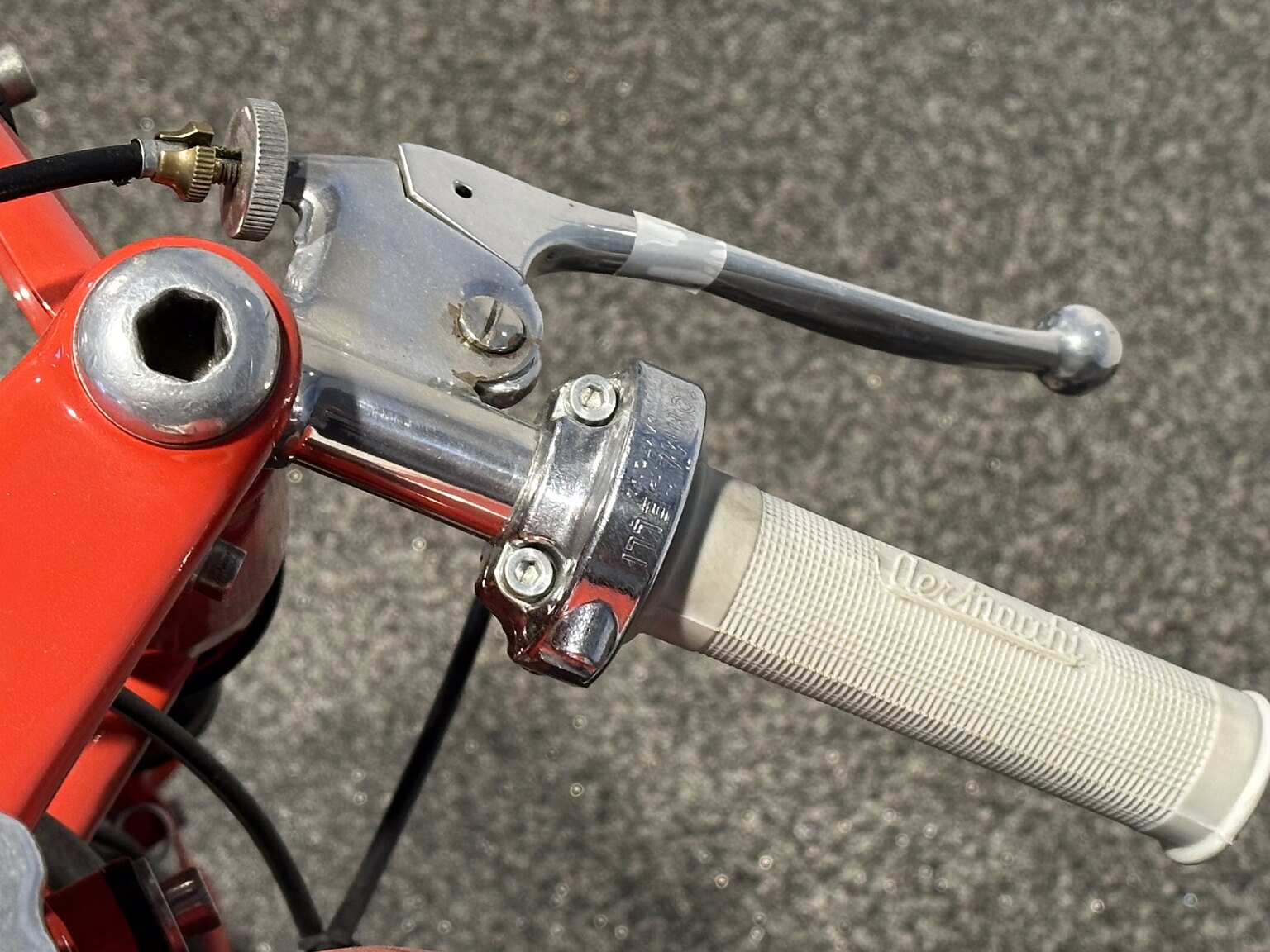 Exterior image of 1963 Aermacchi Harley-Davidson Ala Rossa