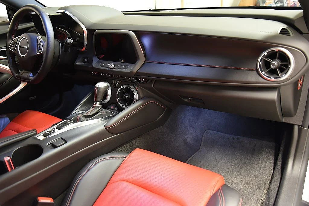 Bild von 2018 Chevrolet Camaro (67)