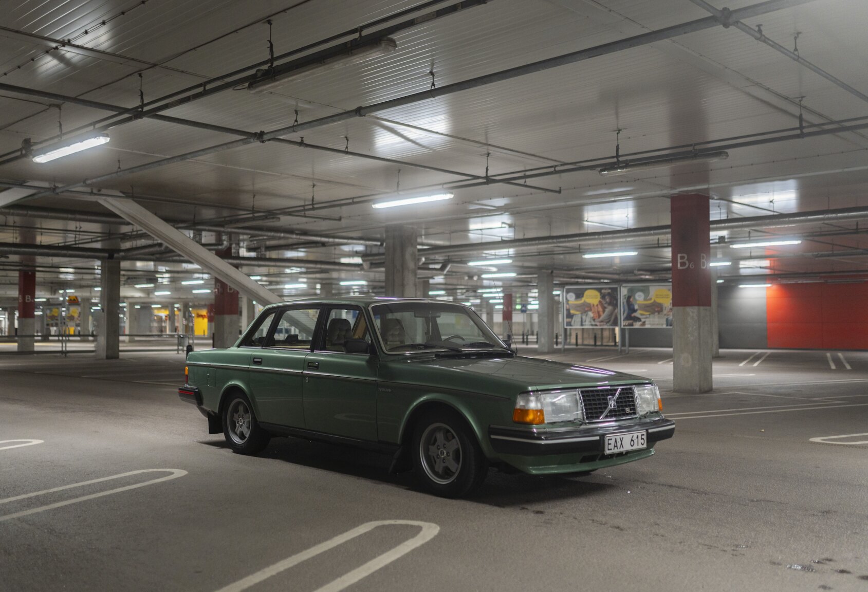 Exterior image of 1981 Volvo 244
