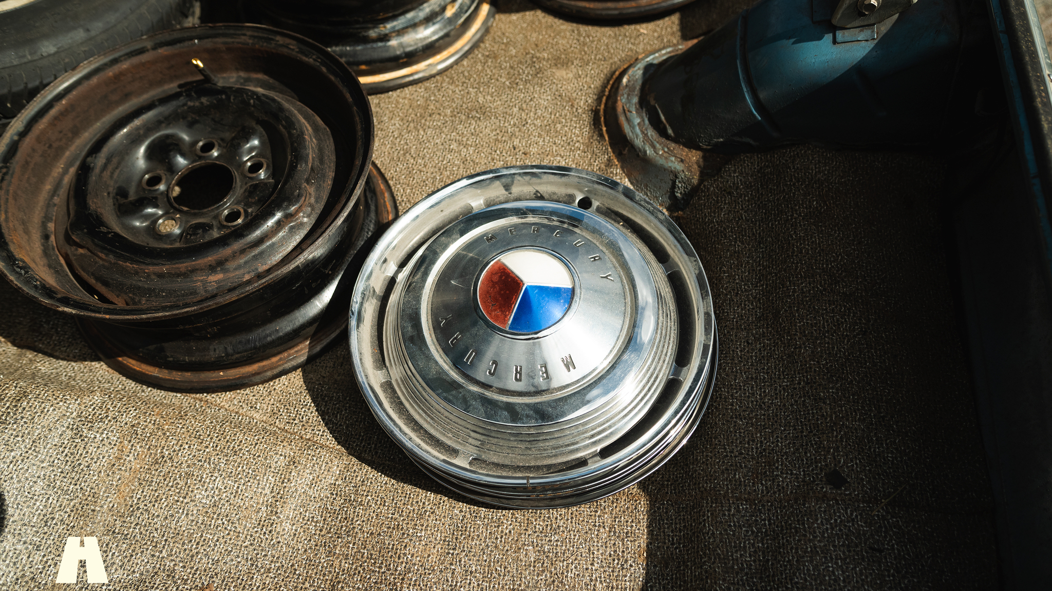 Interior image of 1963 Mercury Monterey Custom 4-door (94)