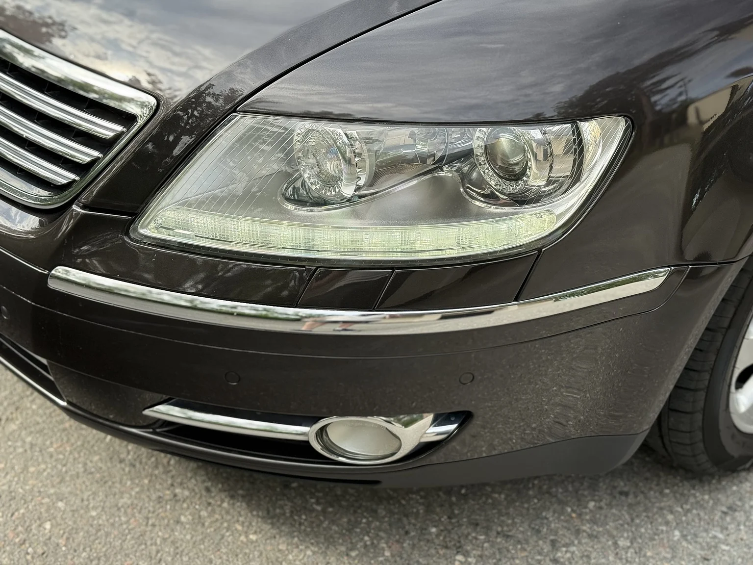 Aussenfoto 2009 Volkswagen Phaeton W12 LWB Executive (14)