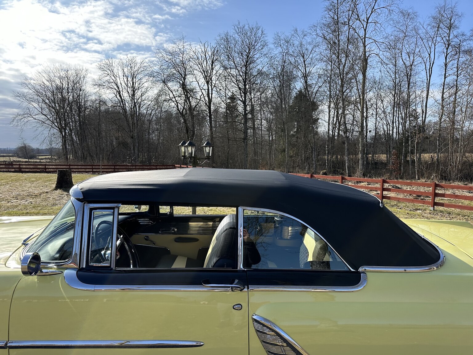Exterior image of 1955 Mercury Montclair