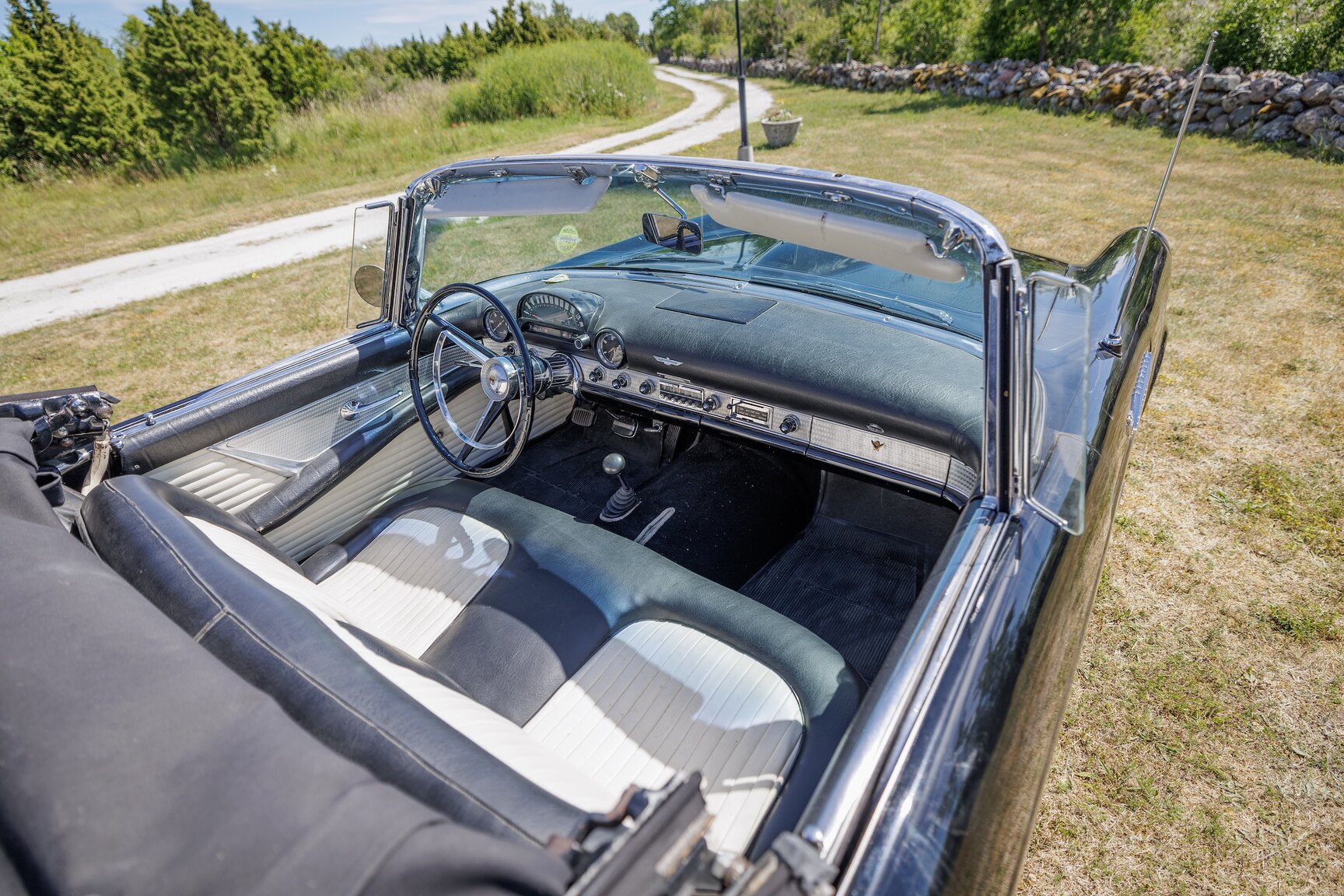 Innenraumfoto von 1956 Ford Thunderbird