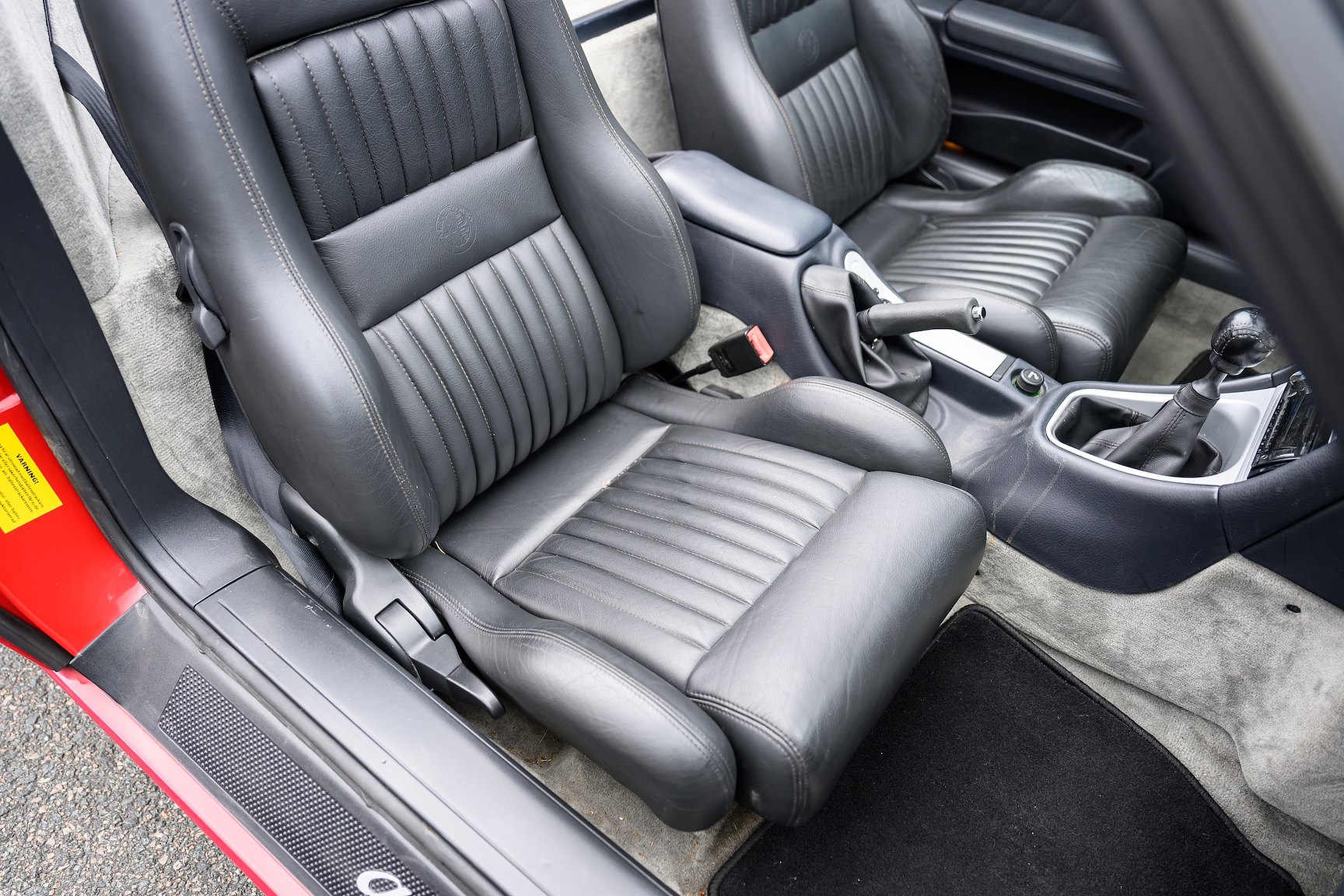 Interior image of 2001 Alfa Romeo Spider 3.0 V6