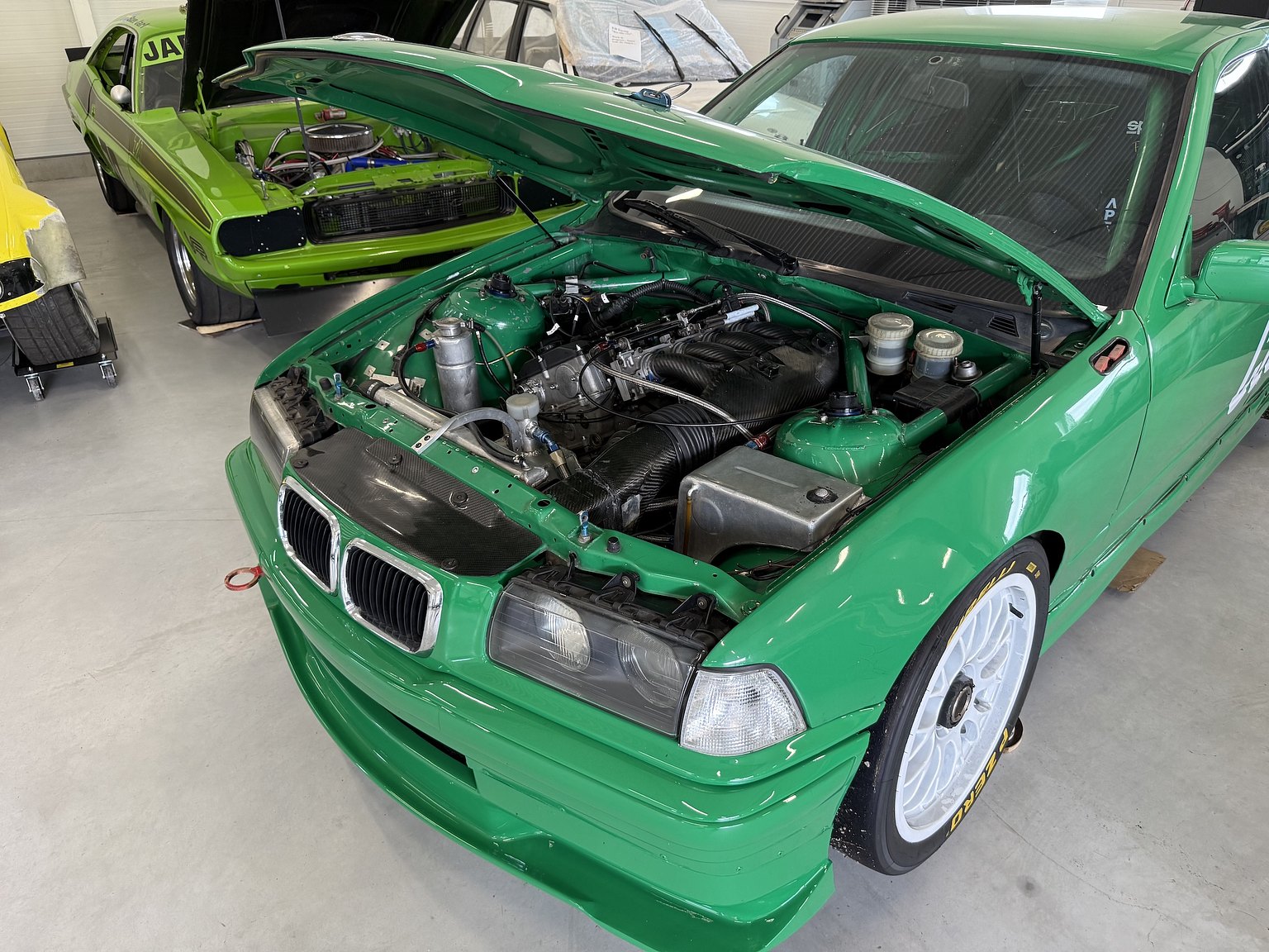 Image of 1993 BMW E36 Super Touring mechanics