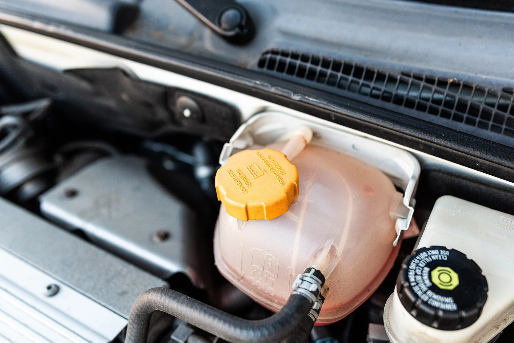 Image of 2008 SAAB 9-3 Vector 2.0T Cabriolet (16) mechanics