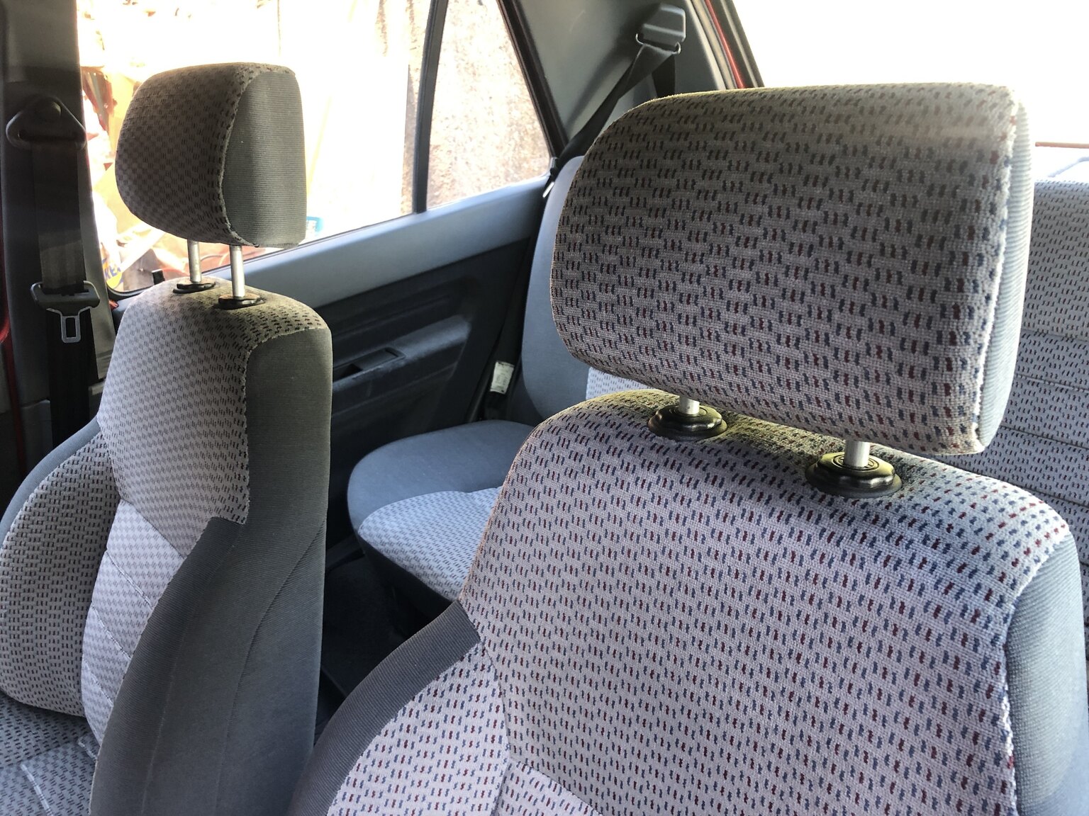 Innenraumfoto von 1990 Renault 5 (11)