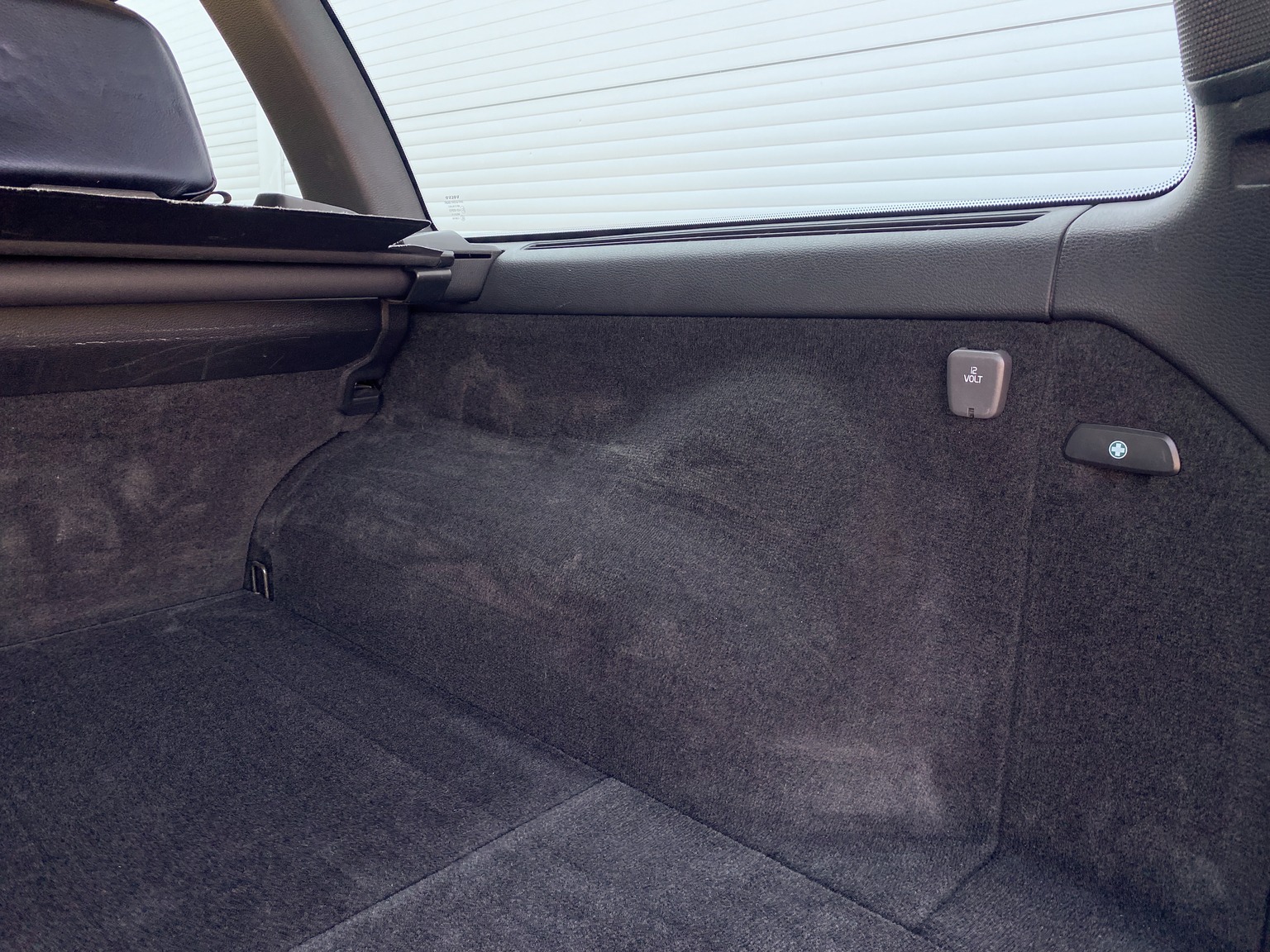 Innenraumfoto von 2005 Volvo V70 R AWD (51)