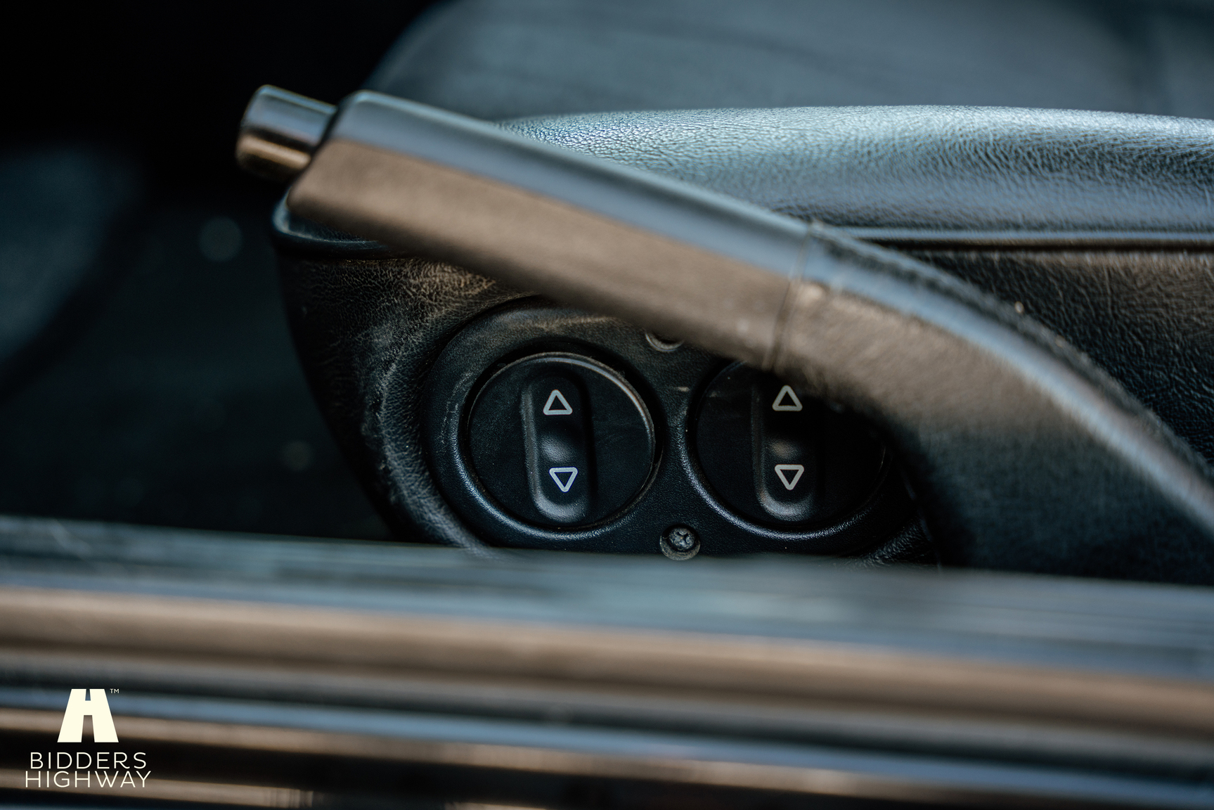 Innenraumfoto von 1989 Porsche 944 S2 Cabriolet
