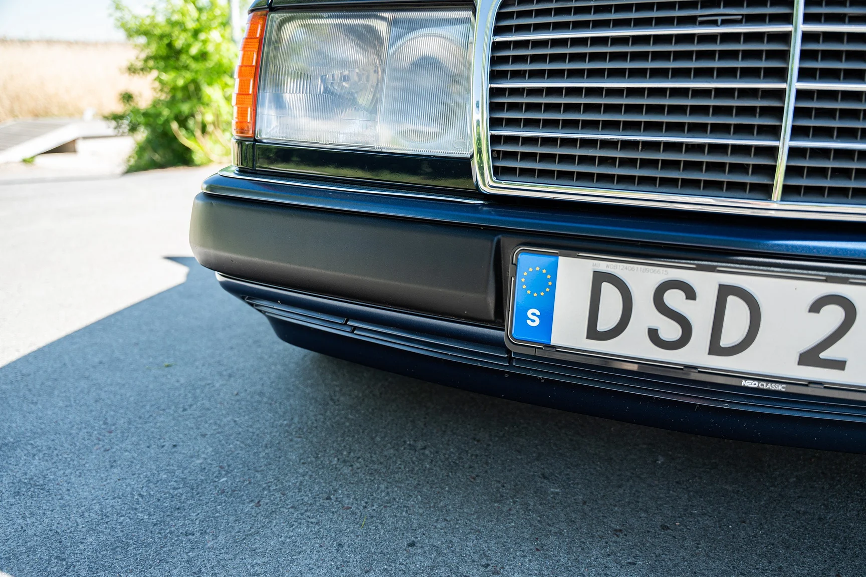 Aussenfoto 1993 Mercedes-Benz 300 CE-24 Cabriolet (28)
