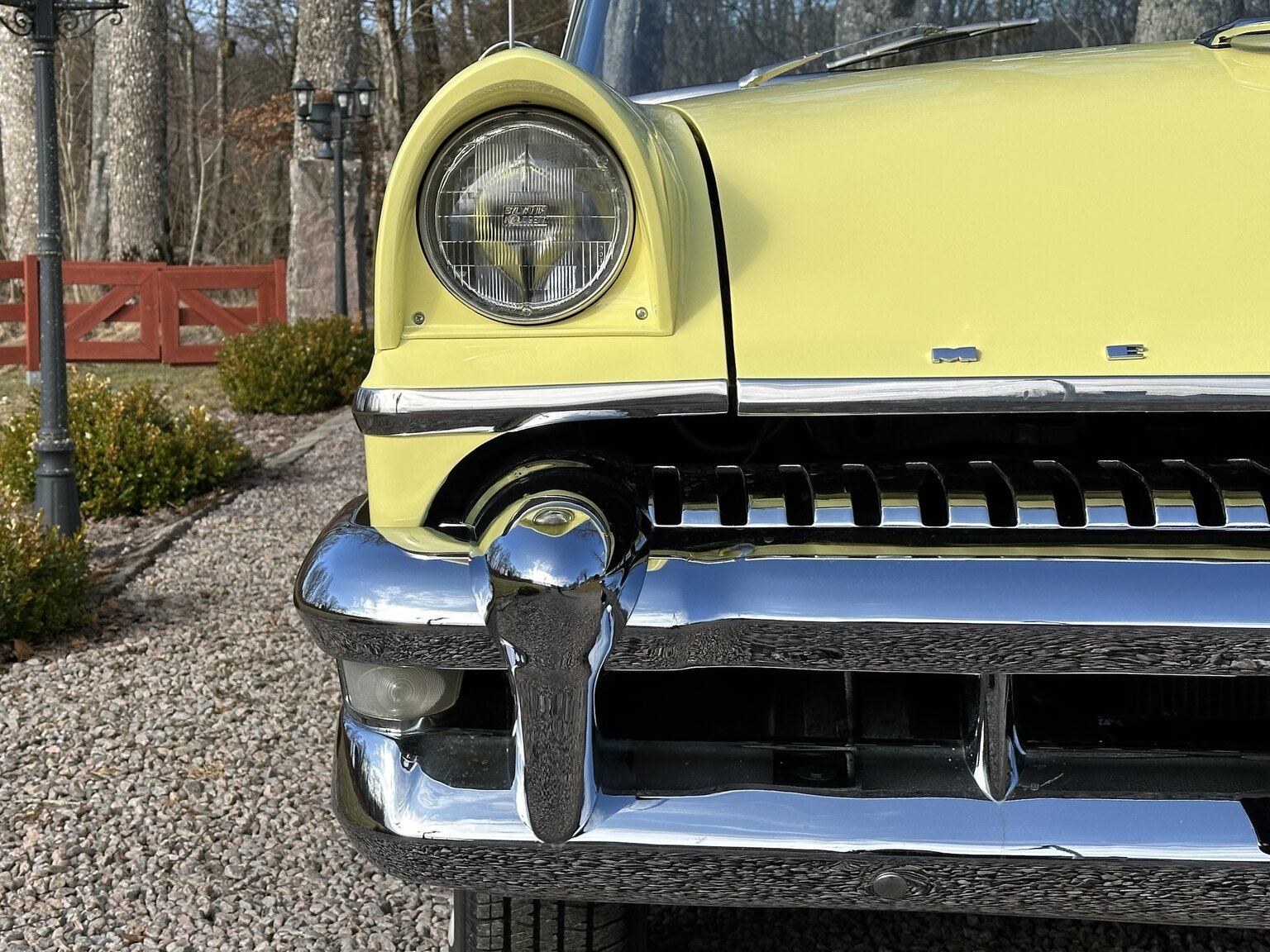 Exterior image of 1955 Mercury Montclair