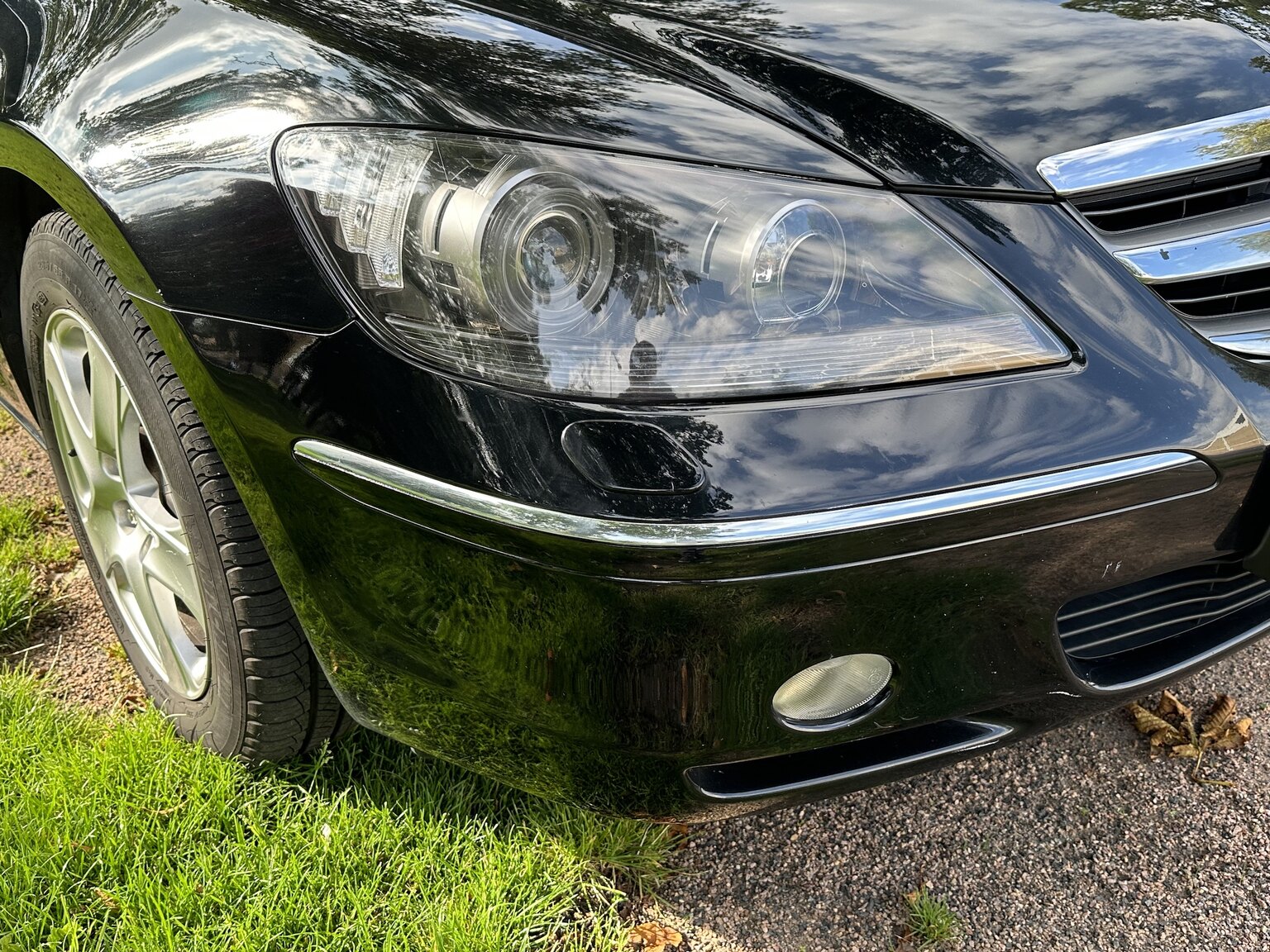 Exteriörbild på 2007 Honda Legend (15)