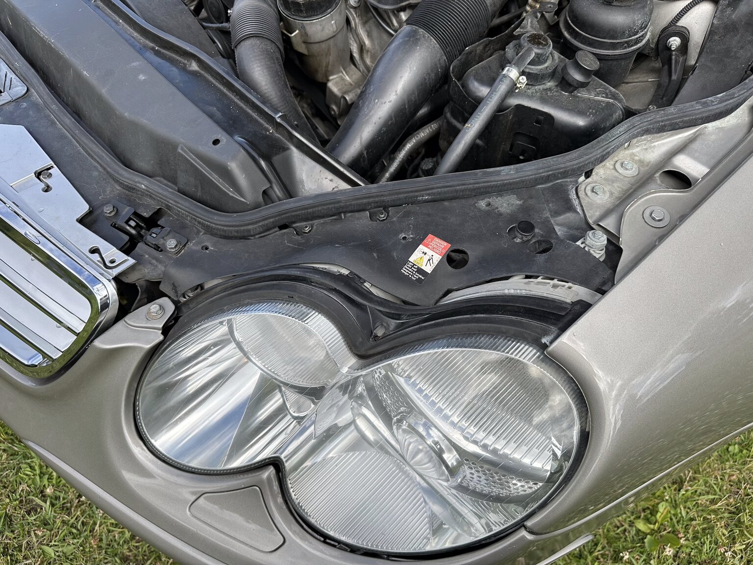 Image of 2003 Mercedes Benz SL 500 mechanics