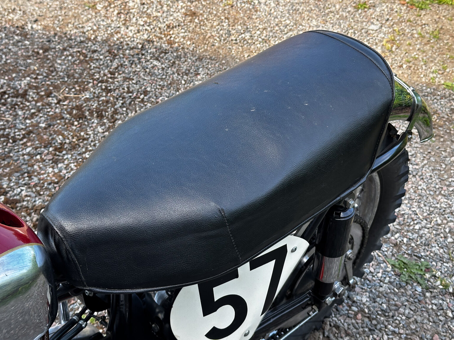 Aussenfoto 1954 Ariel HS 500