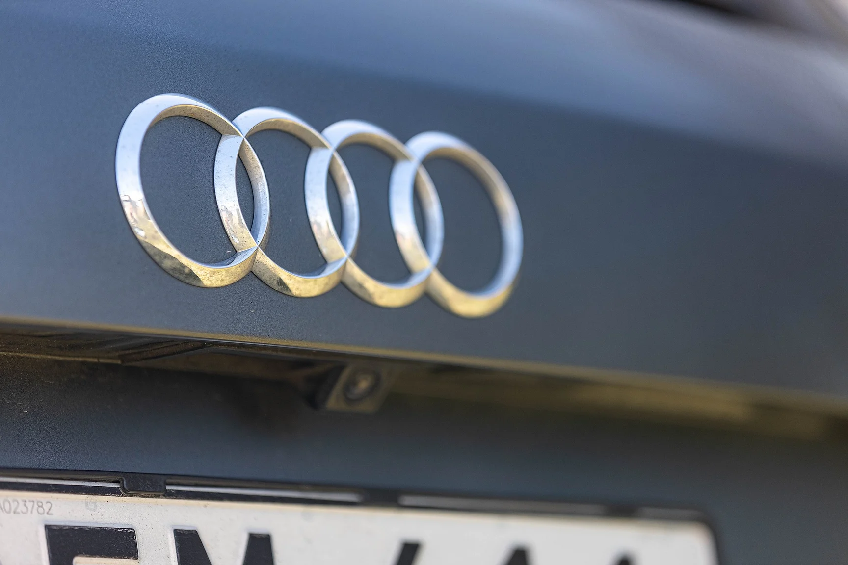 Exteriörbild på 2017 Audi SQ 5 Plus TDI (46)