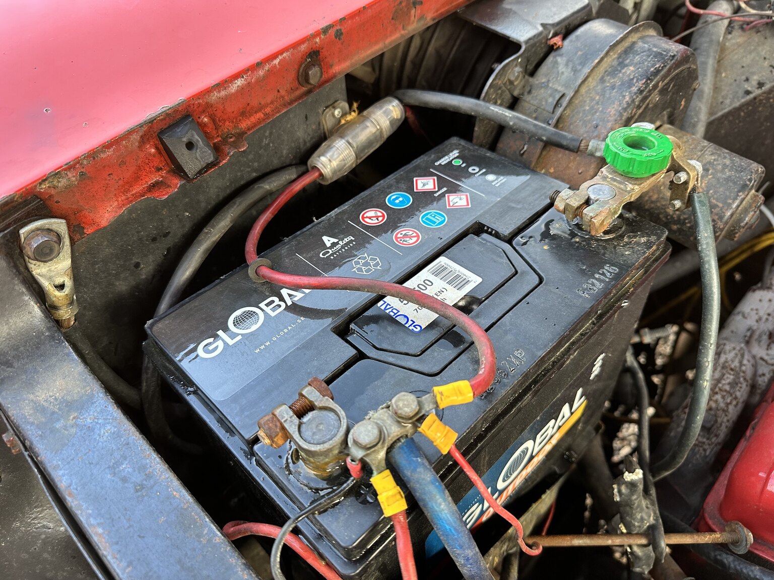 Image of 1957 Chevrolet Bel Air mechanics (17)