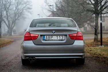 #<Image:0x00007f0abaf3aa18>