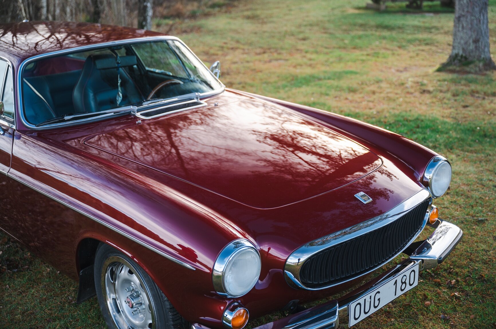 Exterior image of 1972 Volvo 1800 ES