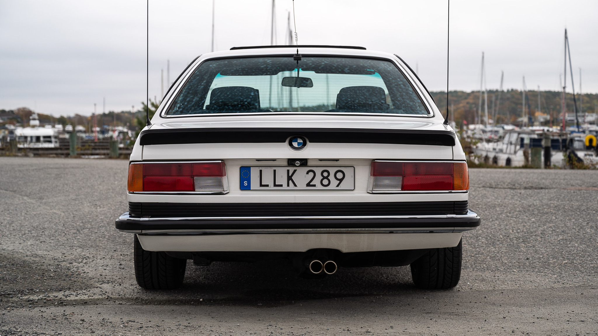 Exterior image of 1983 BMW 635 CSi