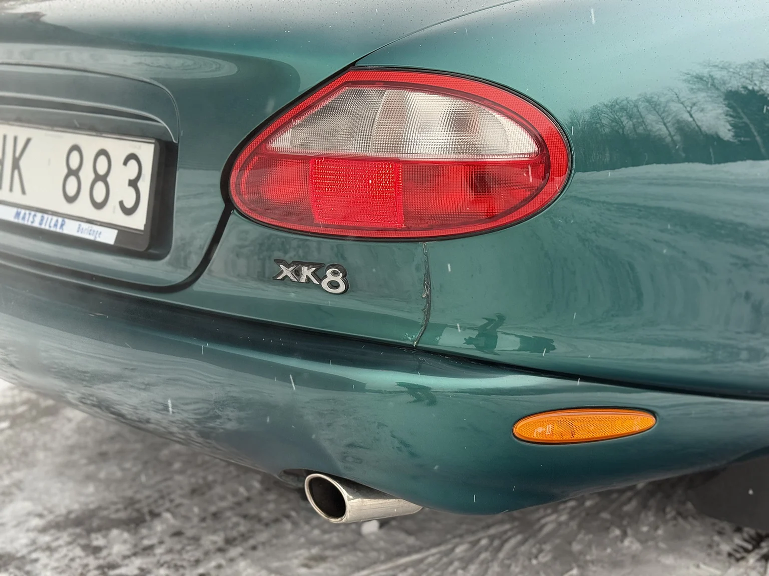Exteriörbild på 1997 Jaguar XK8 (32)