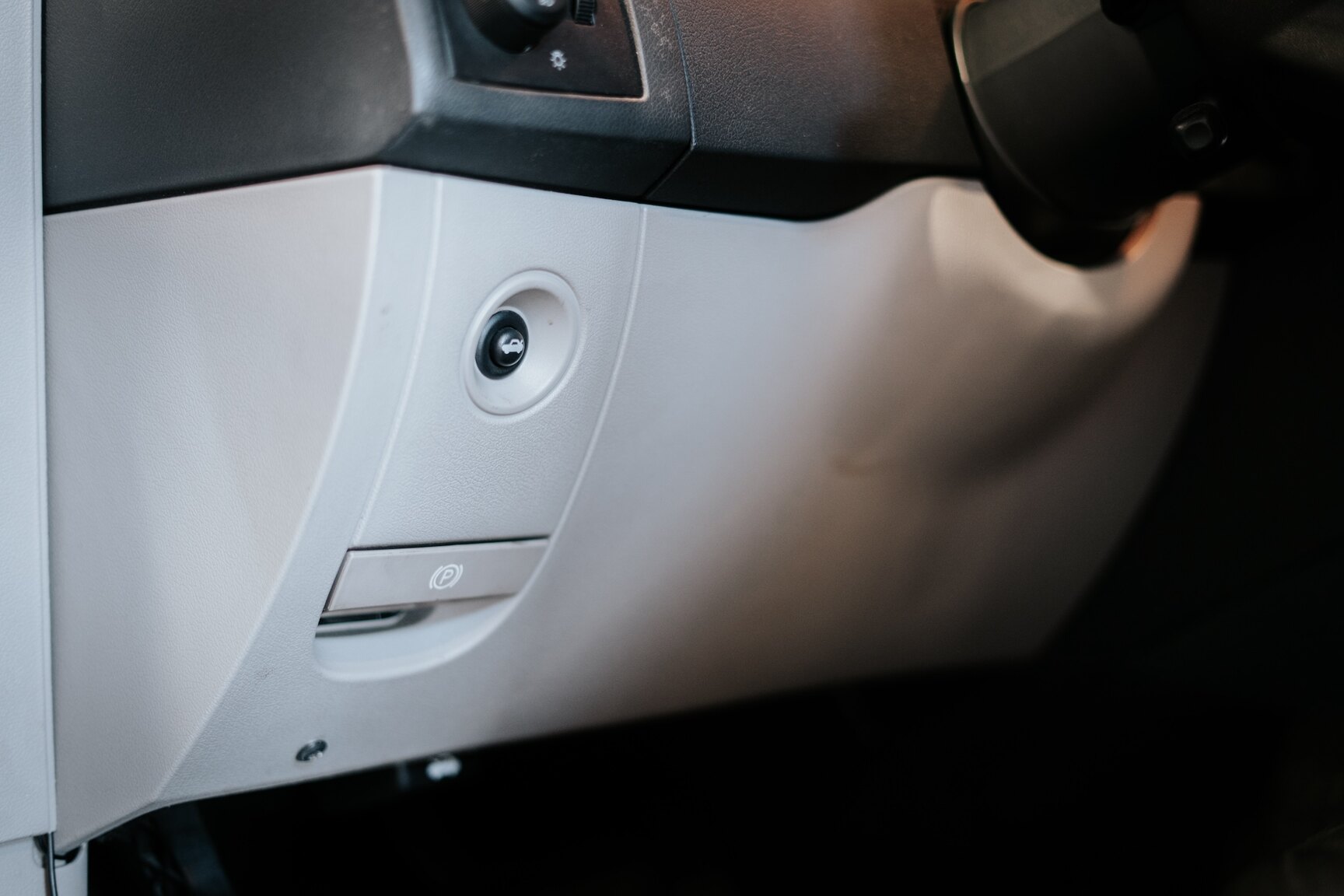 Interior image of 2006 Chrysler 300C SRT-8 (40)