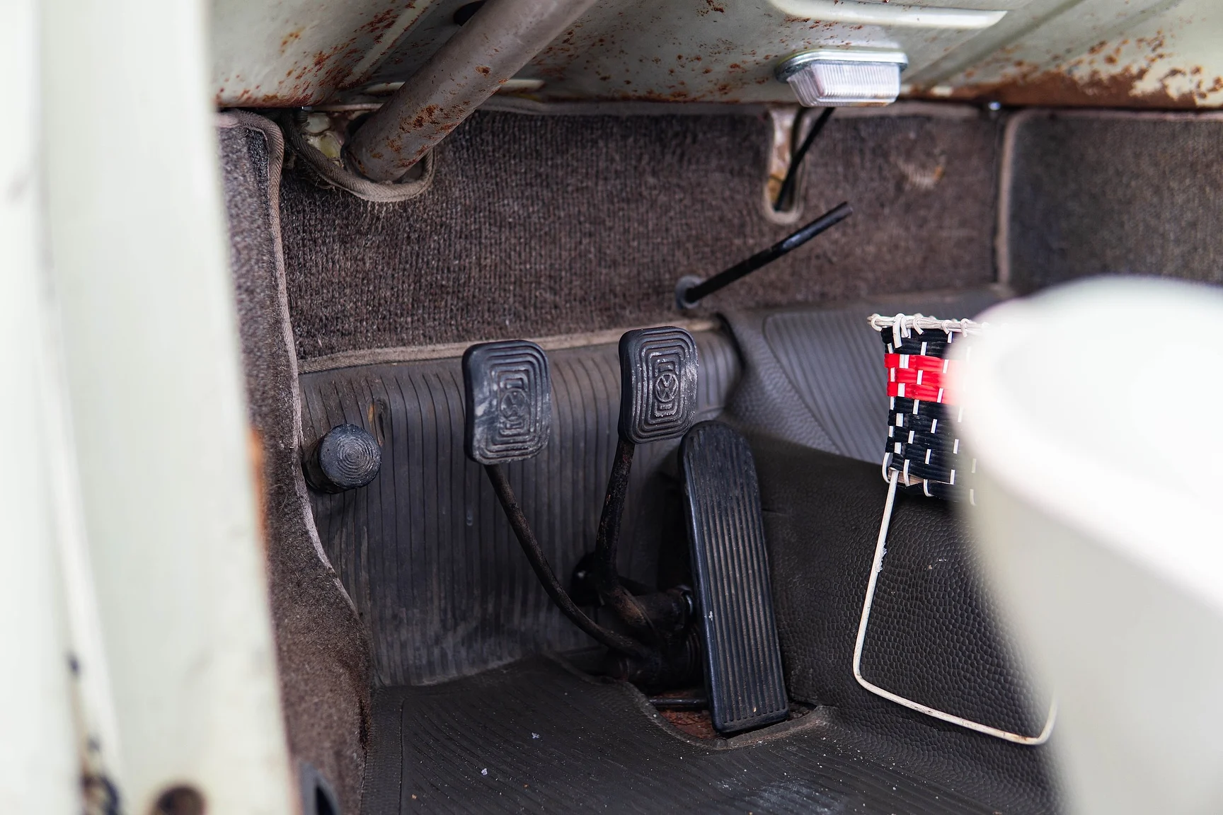 Interior image of 1959 Volkswagen 1200 (15)