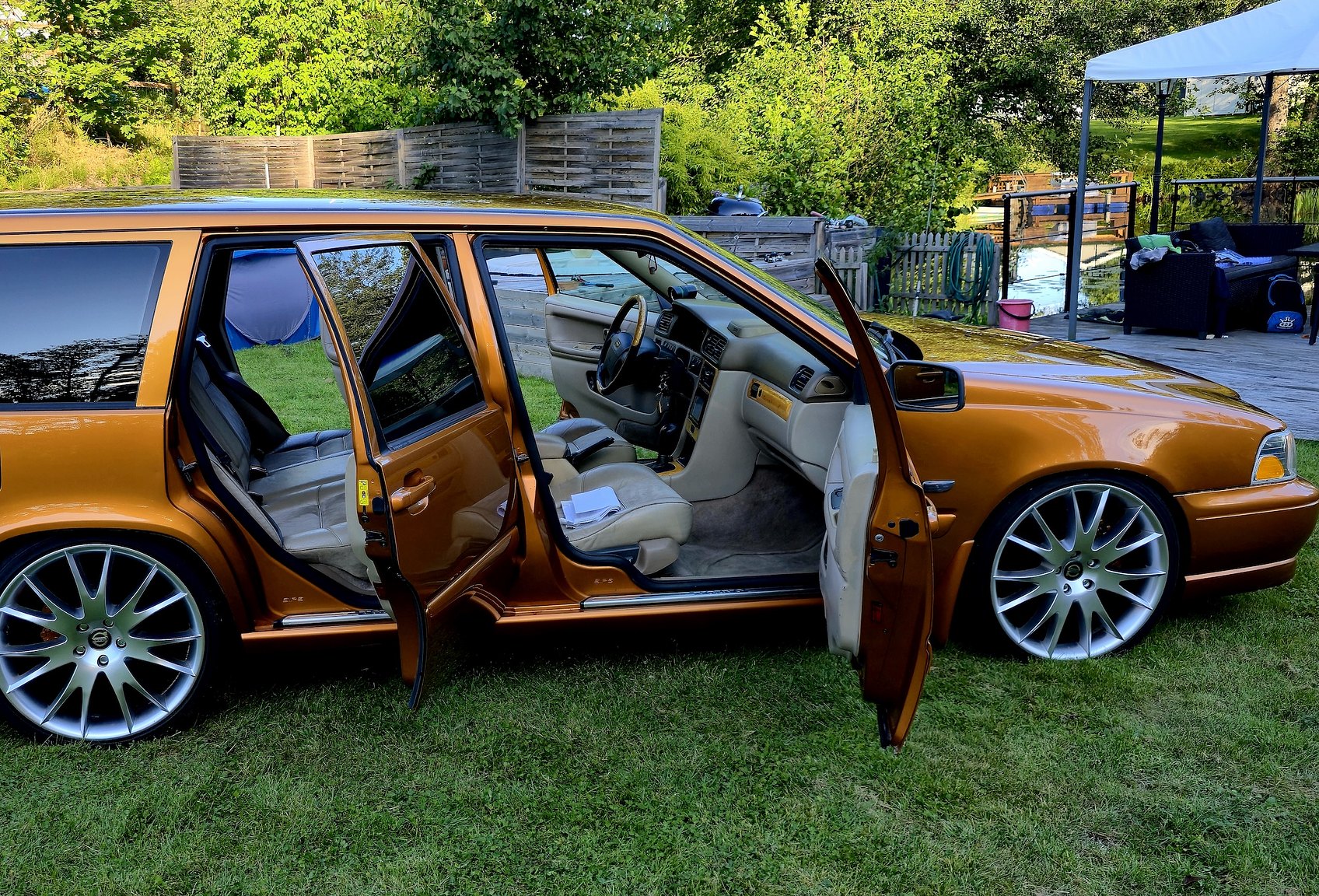 Interior image of 1998 Volvo V70 R 2.3 T Automatisk