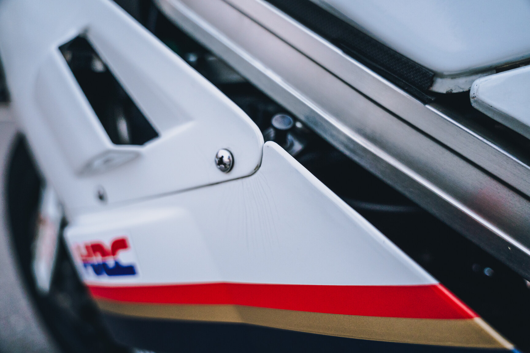 Aussenfoto 1986 Honda NS400R Rothmans Replica