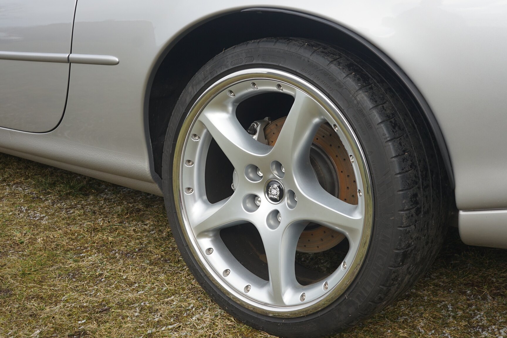 Aussenfoto 2001 Jaguar XKR Silverstone