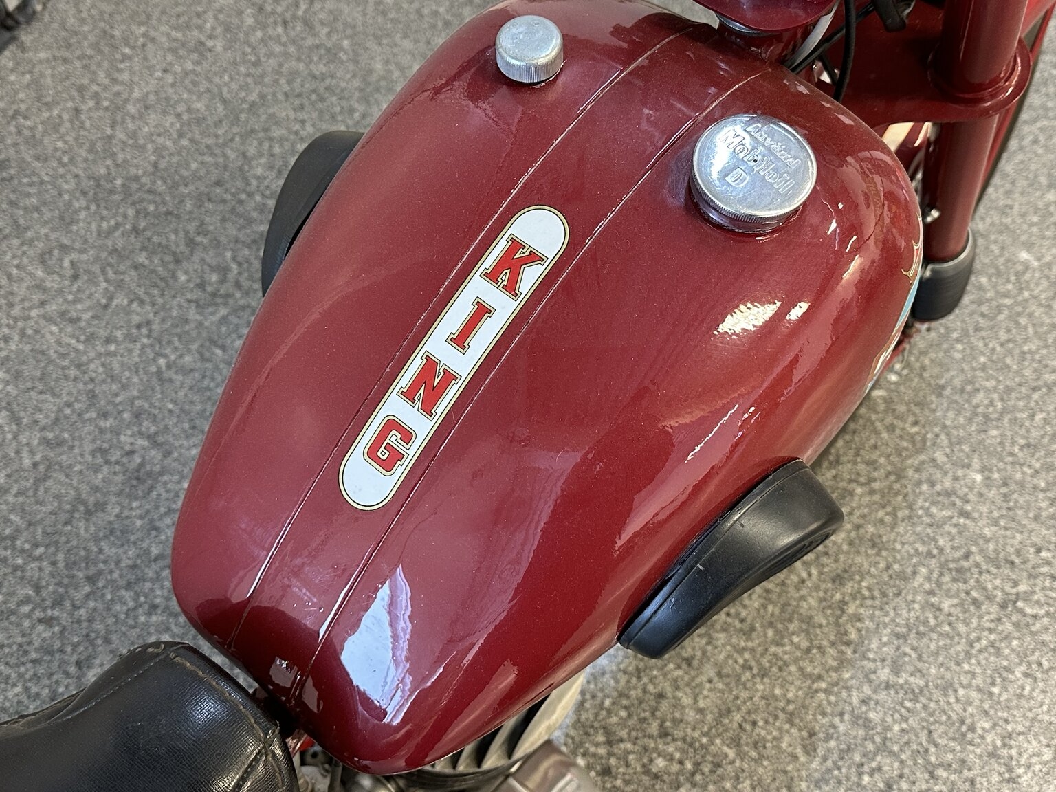 Exterior image of 1950 King 150