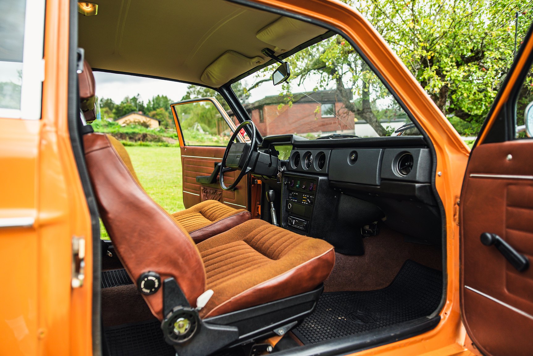 Innenraumfoto von 1974 Volvo 142 2.0