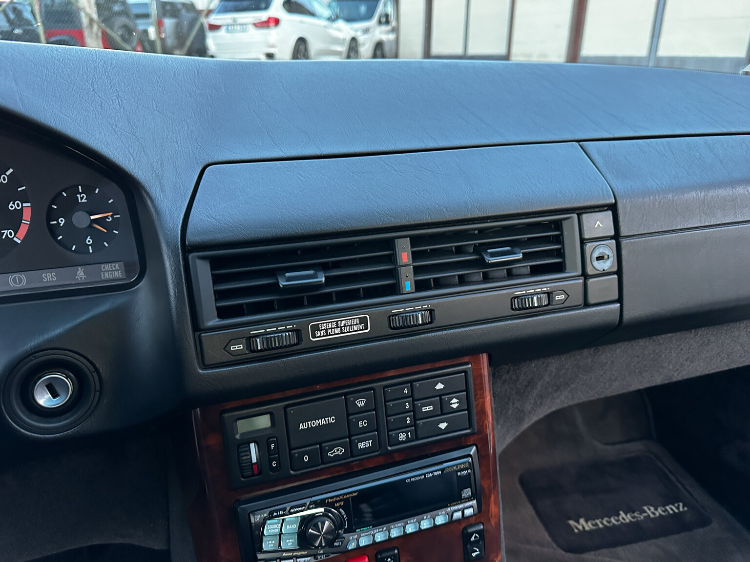 Interiörbild 1990 Mercedes-Benz SL500