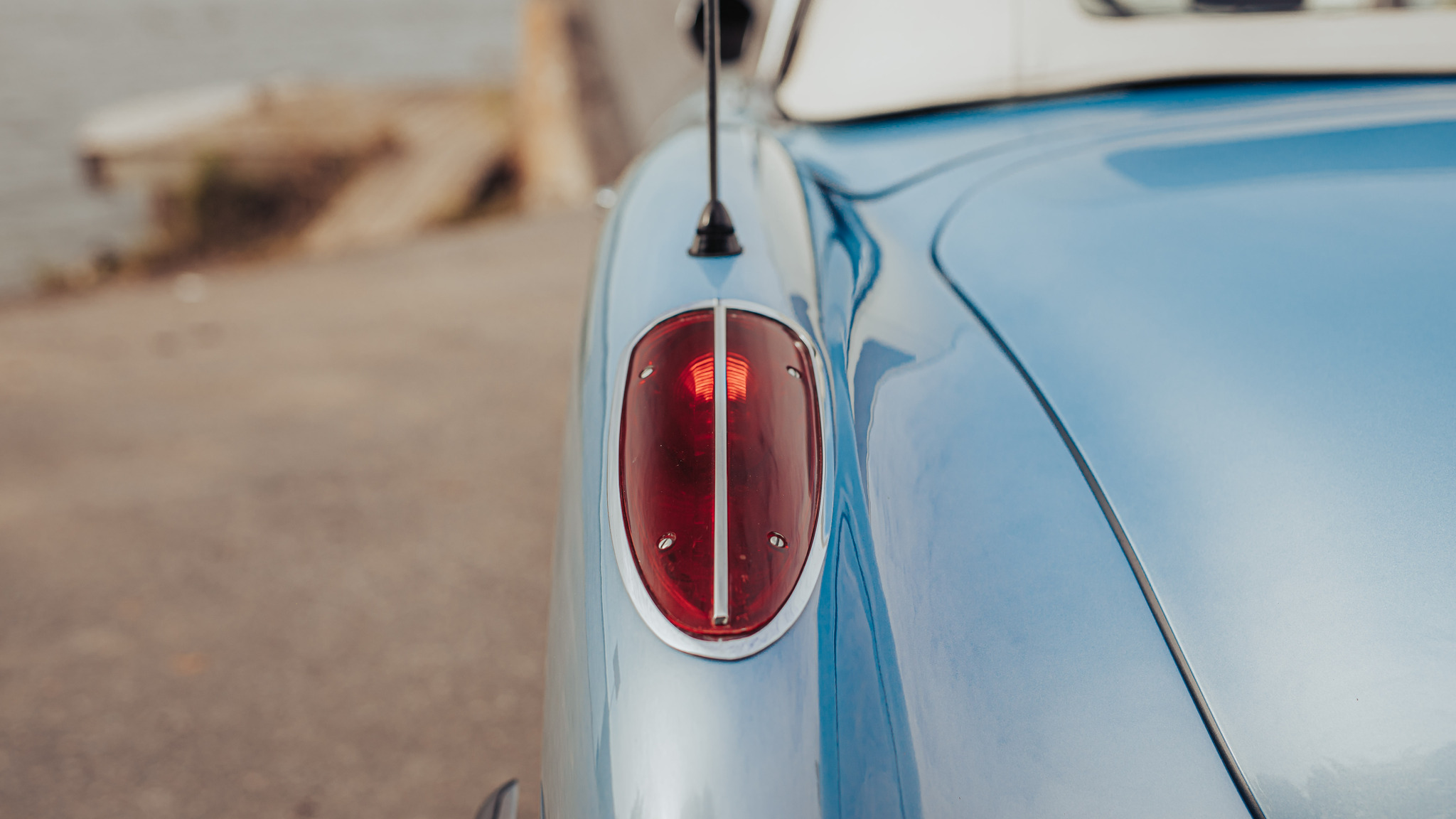 Exterior image of 1959 Chevrolet Corvette 1959