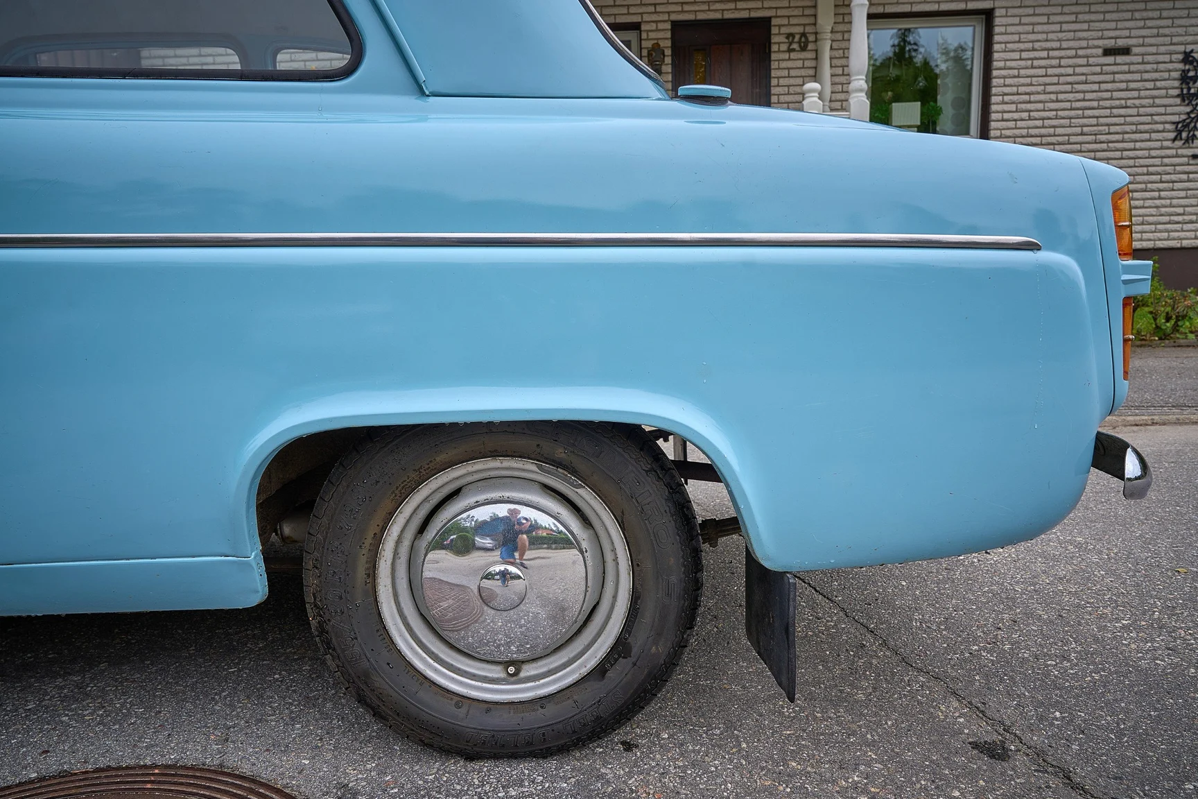 Aussenfoto 1958 Ford Anglia (23)