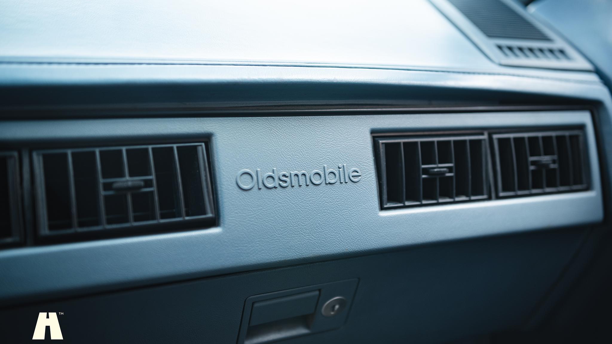 Innenraumfoto von 1994 Oldsmobile Cutlass Ciera Sedan 3.1 (82)