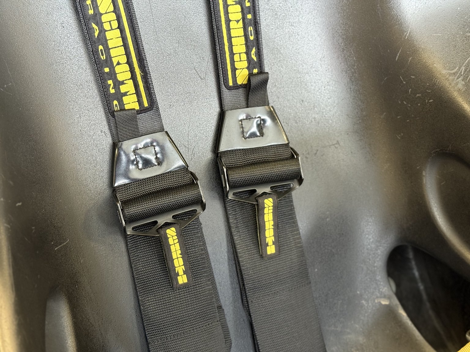 Interior image of 2016 Ariel Atom 3.5 Cup