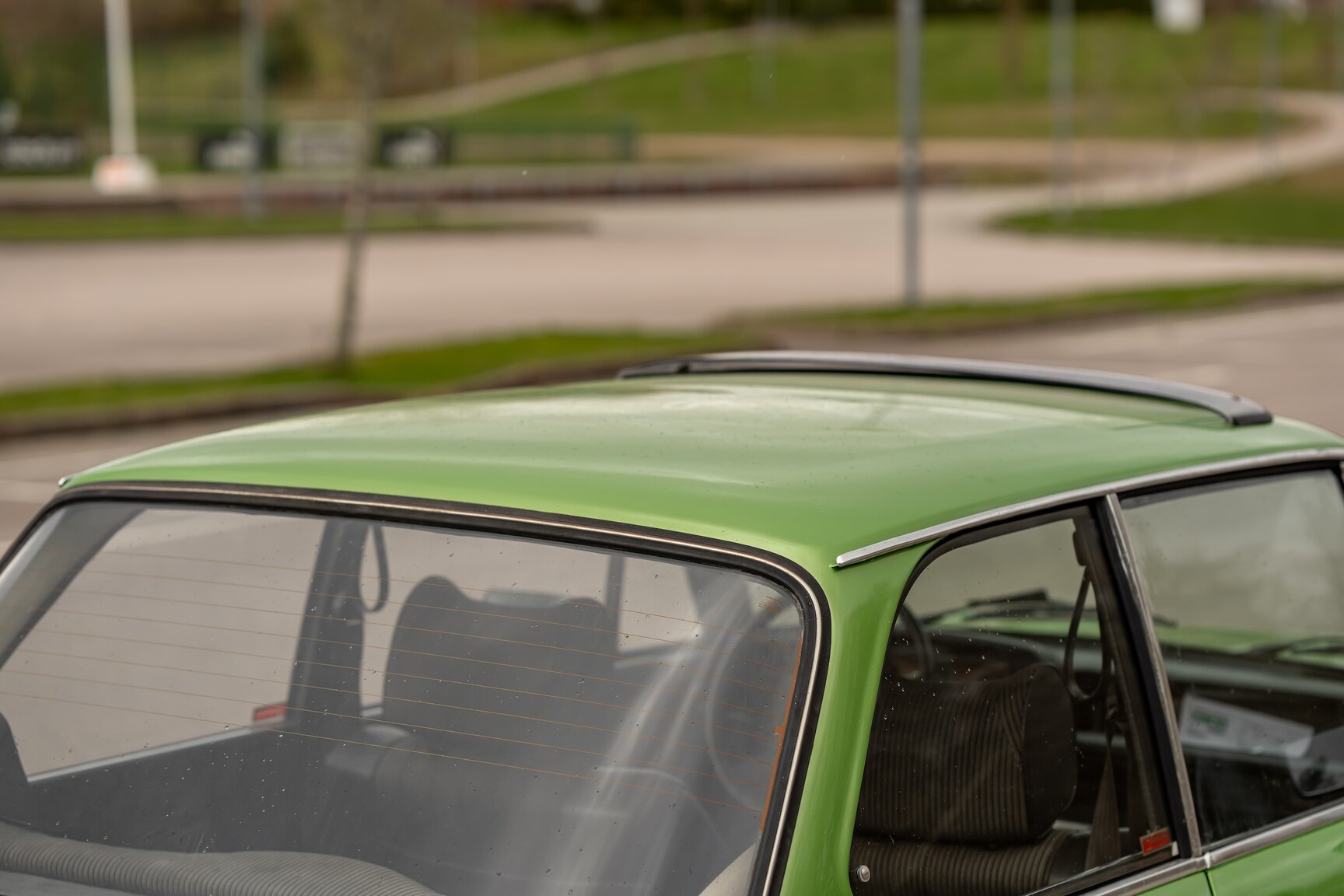 Exterior image of 1975 BMW 2002