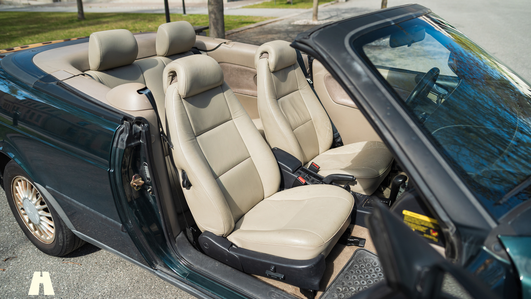 Interior image of 1995 SAAB 900 SE V6 Automat