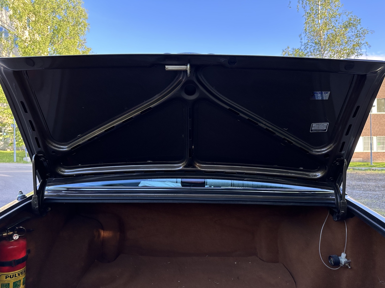 Innenraumfoto von 1984 Alfa Romeo Alfetta 2000