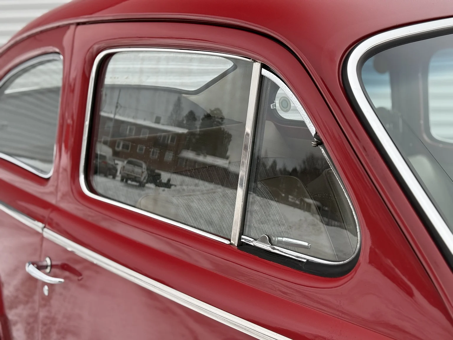 Exteriörbild på 1961 Volvo PV544C Sport (28)