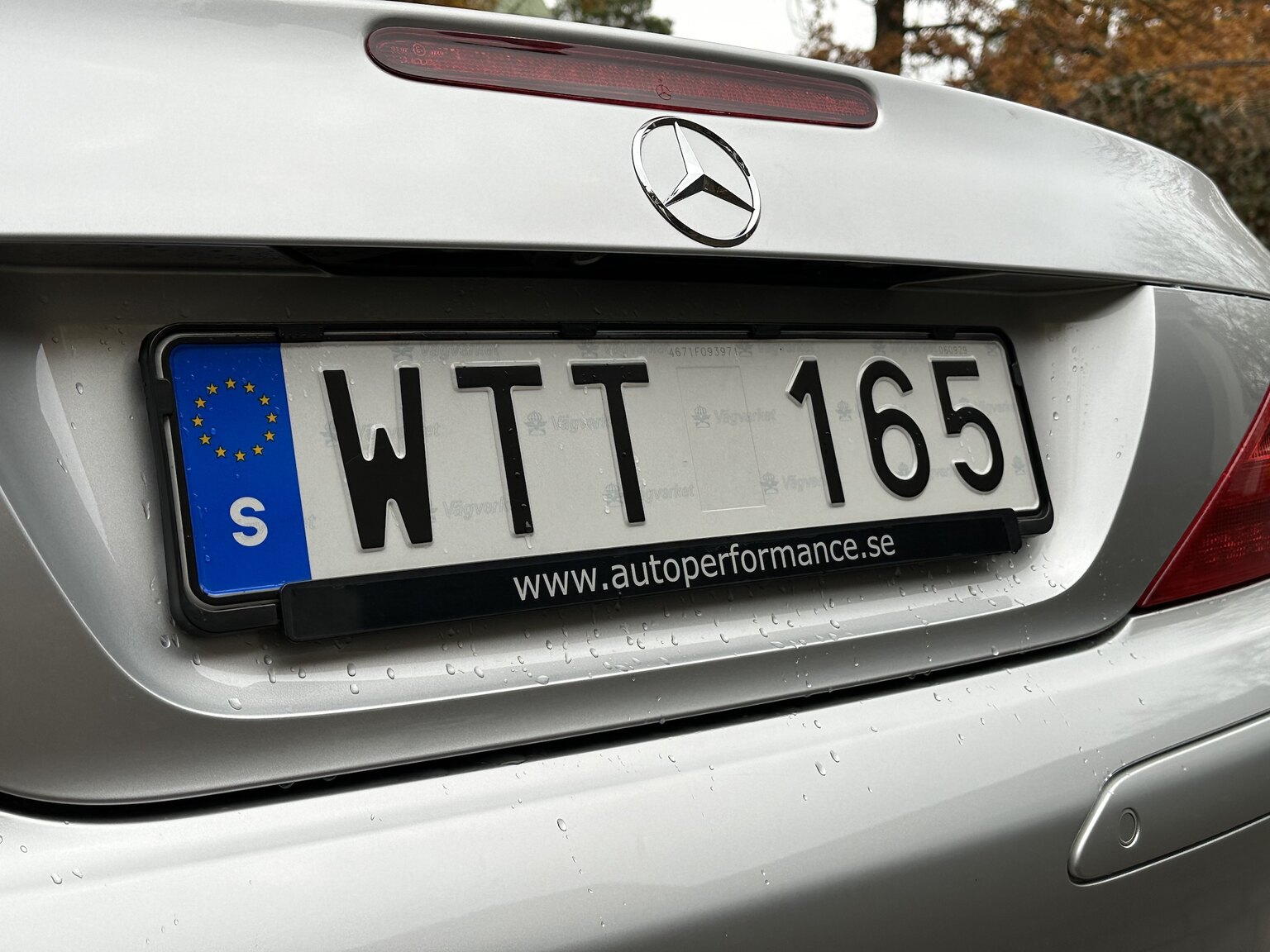Exteriörbild på 2005 Mercedes-Benz SL 350