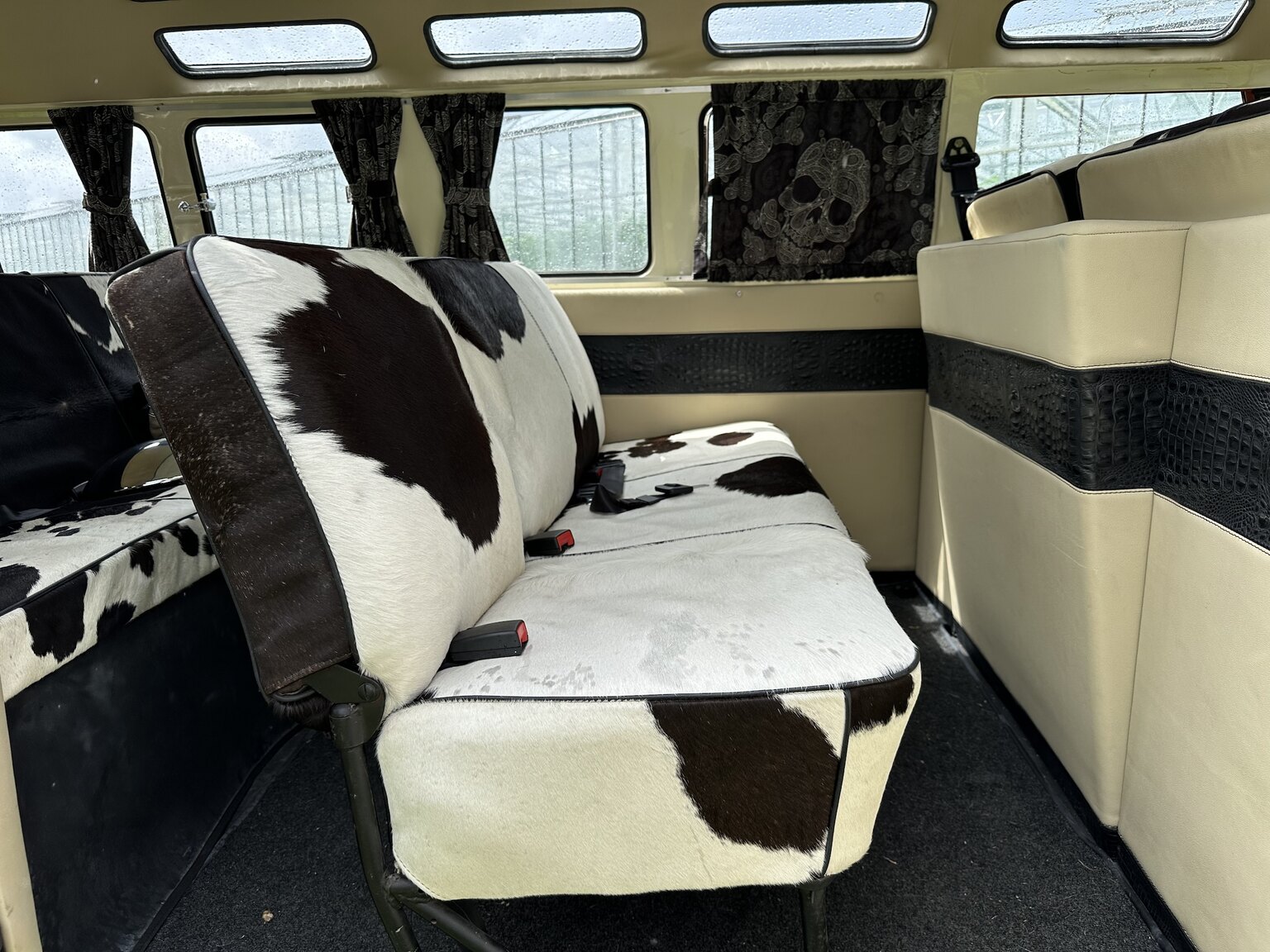 Interior image of 1970 Volkswagen T1