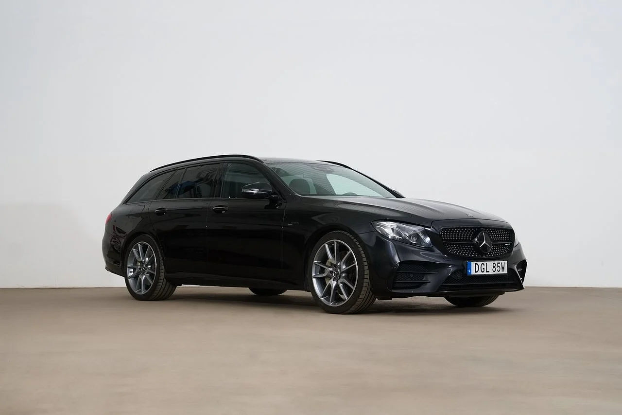 Bild på 2019 Mercedes-Benz E53 (3)