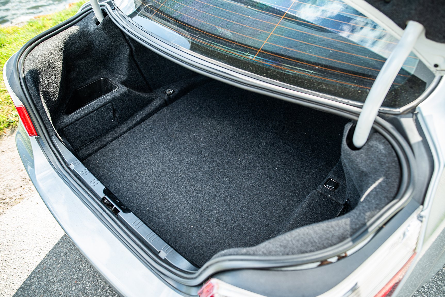 Interior image of 2006 BMW E60 M5