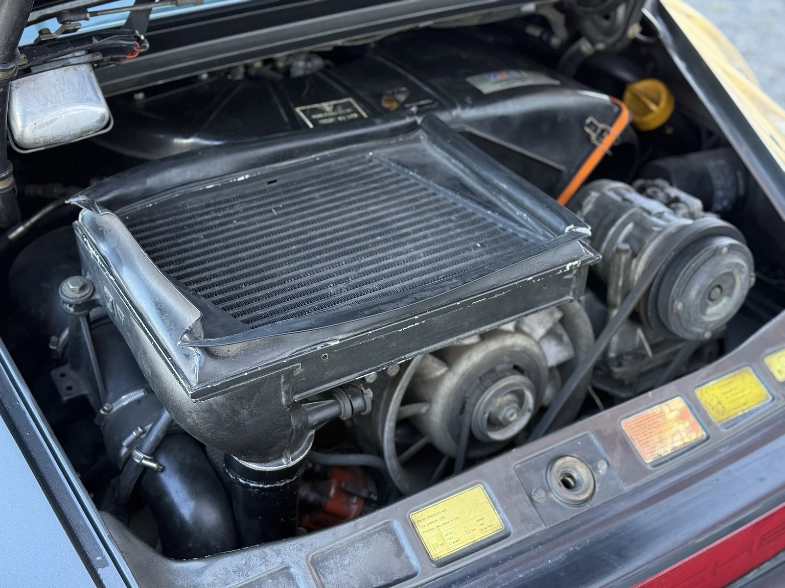 Image of 1989 Porsche 911 / 930 3.3 Turbo 5-speed (1) mechanics