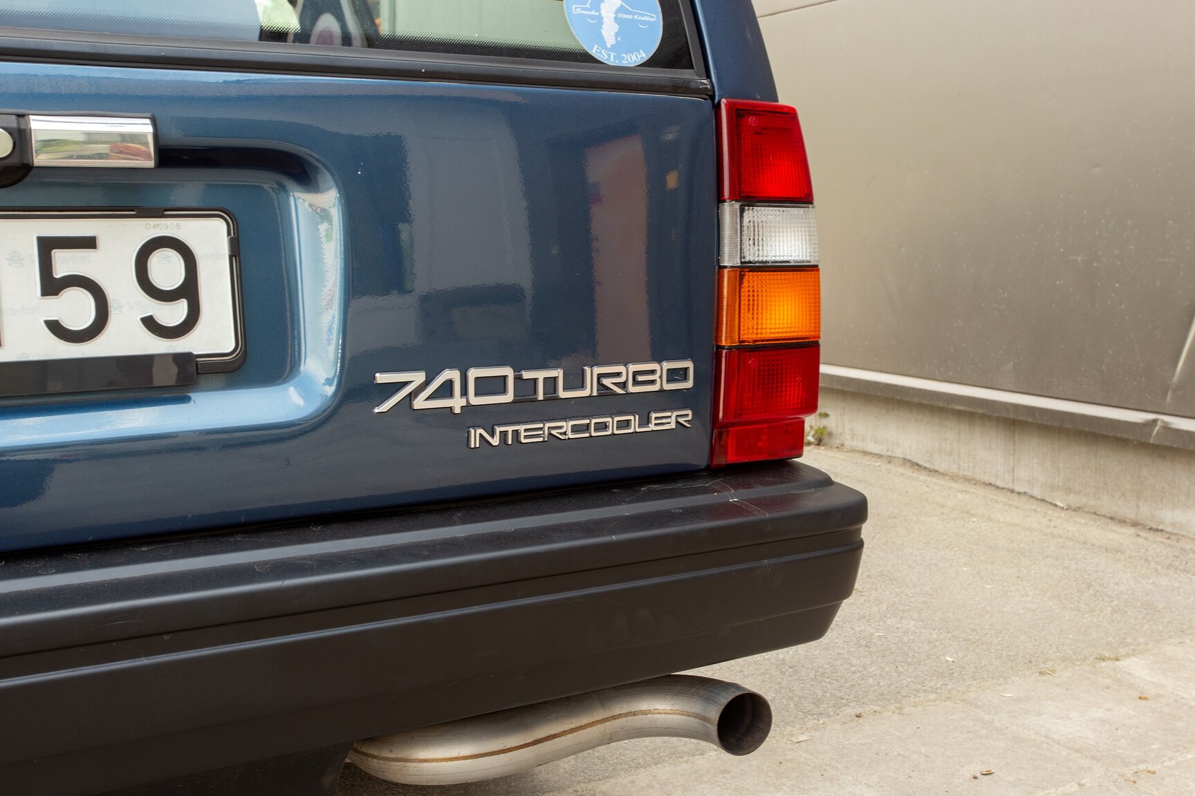 Exterior image of 1990 Volvo 745 Turbo (25)