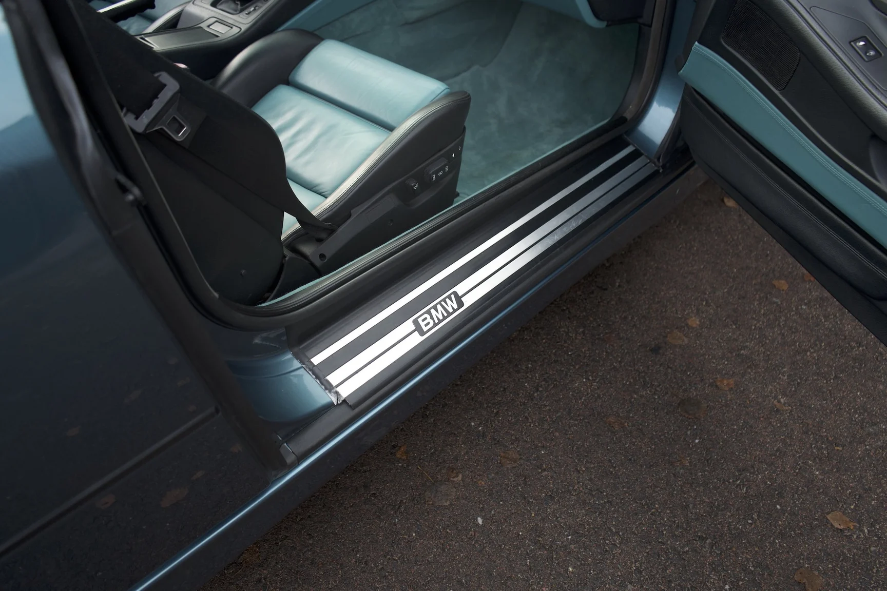 Interiörbild 1992 BMW 850i 6-speed manual - 1 of 49 (33)