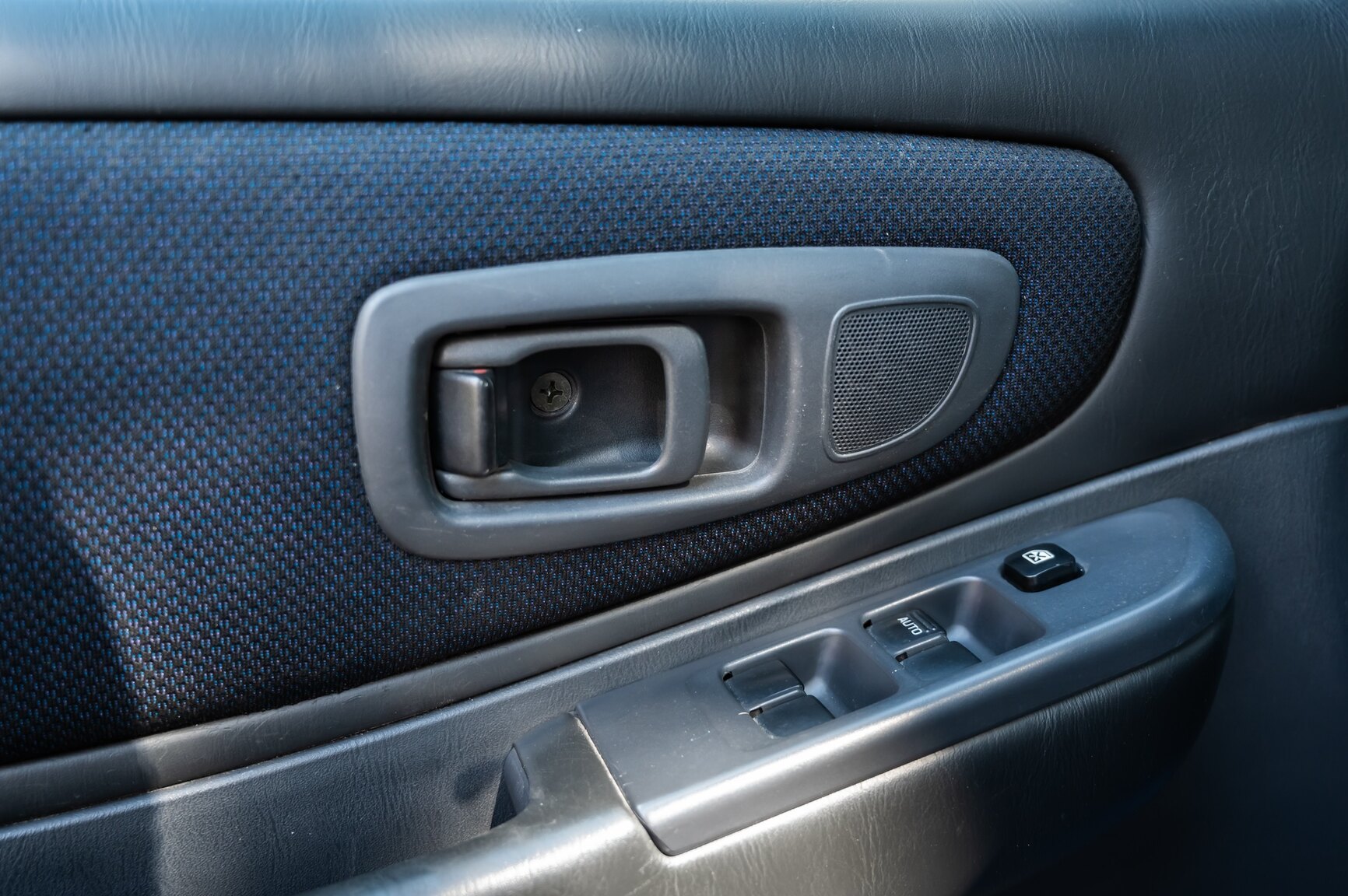 Interiörbild 1999 Subaru Impreza GT